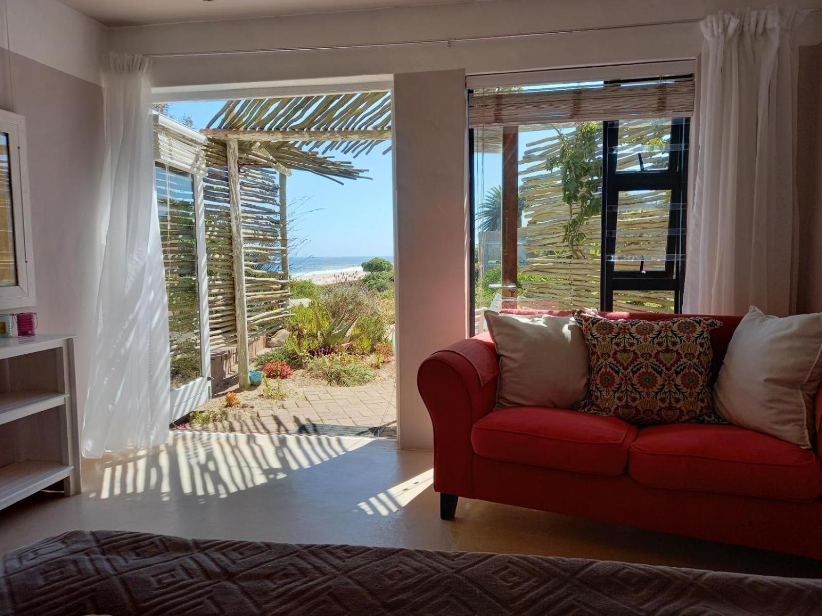 Absolute Beach Accommodation Stompneusbaai Номер фото