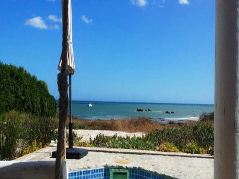 Absolute Beach Accommodation Stompneusbaai Экстерьер фото